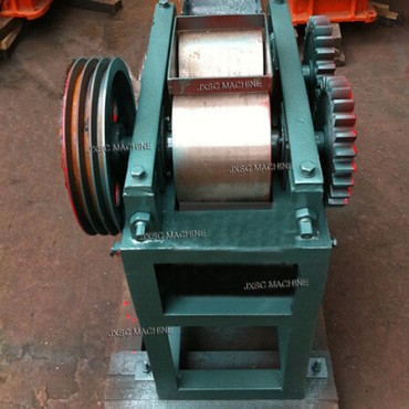 Small Roll Crusher