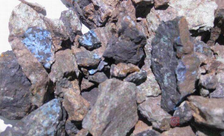 mineral de óxido de cobre