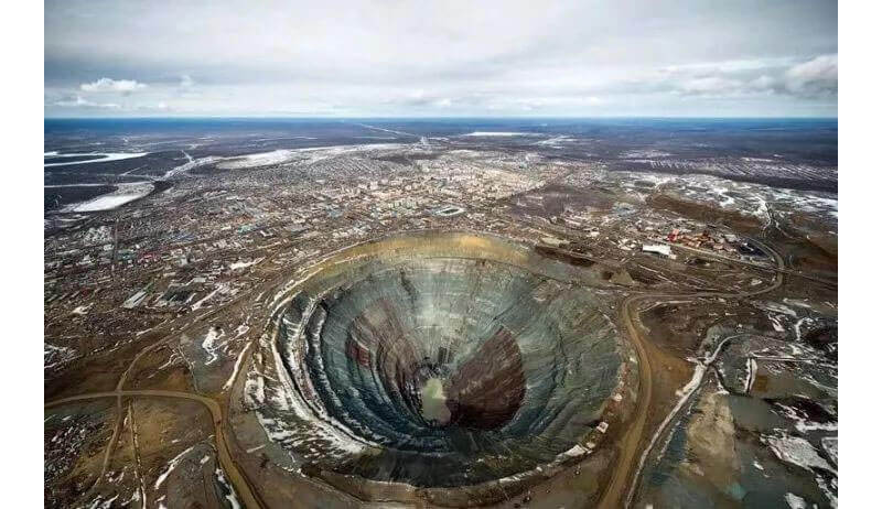 Mirny Mine