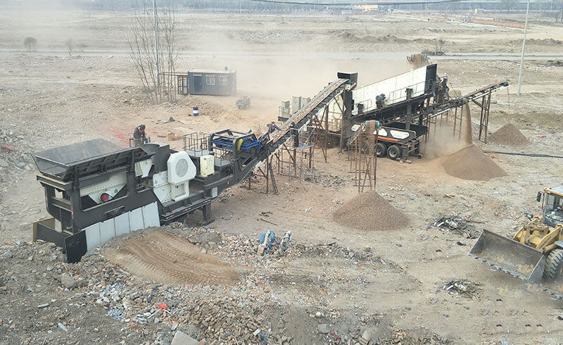 High Capacity 100tph Mobile Stone Crusher Plant Set Crushing Machine Mobile  Plant Rock Crusher Equipment Price - China Mobile Jaw Crusher, Mobile Jaw  Crusher Plant Price