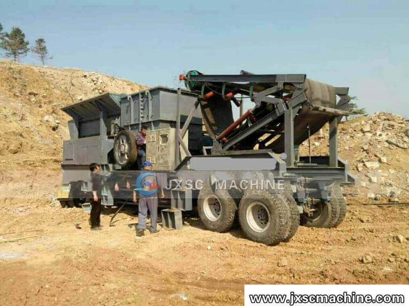 mobile rock crusher