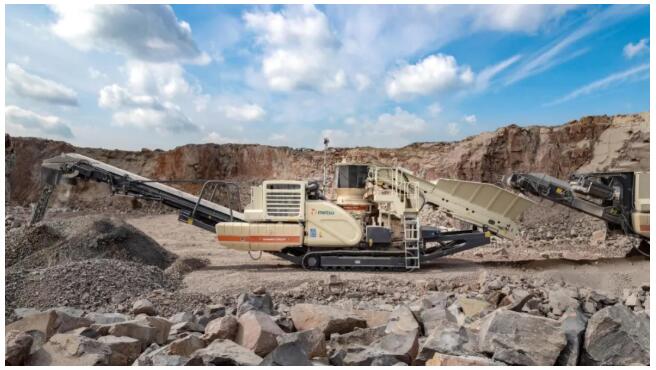 crawler cone crusher