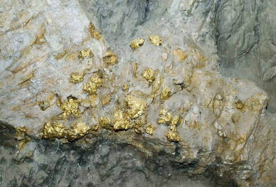 Minerai d'or