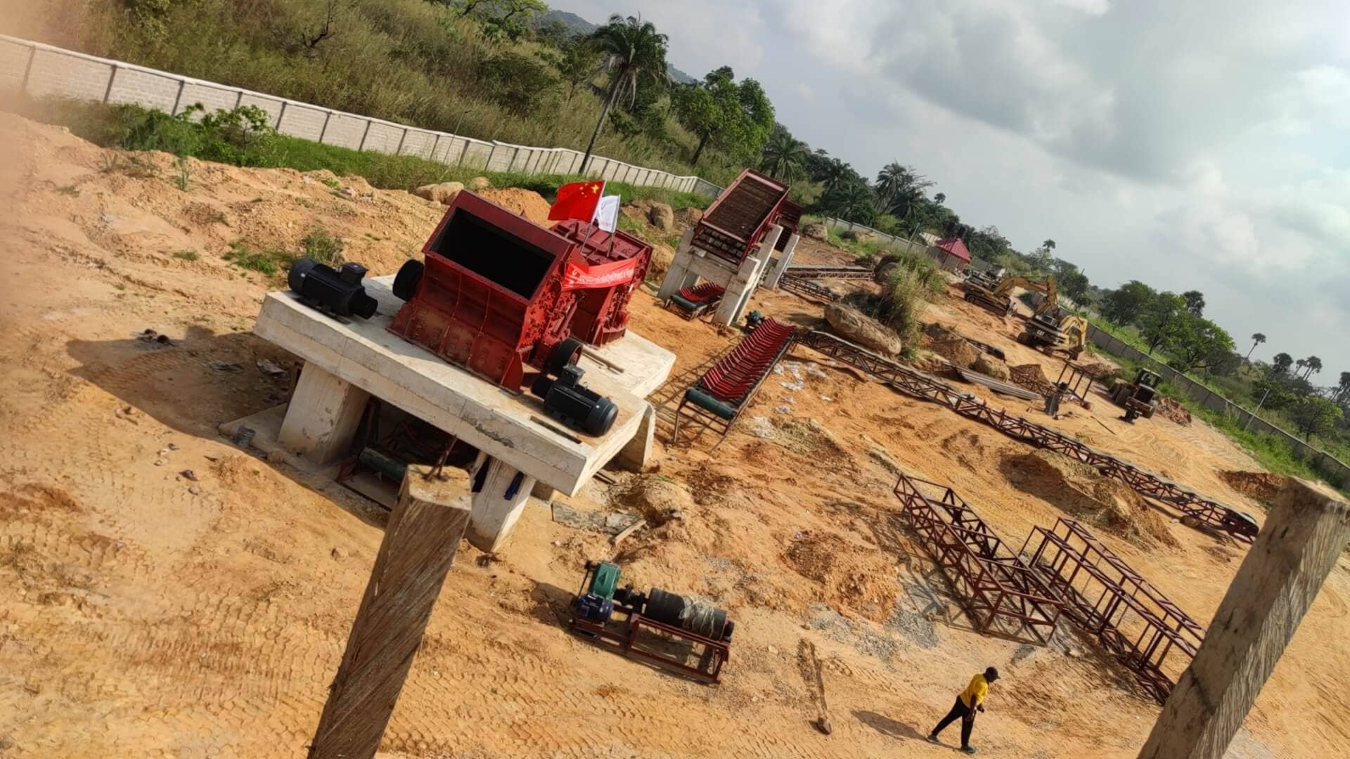 Planta trituradora de piedra caliza de 300-400 TPH en Nigeria