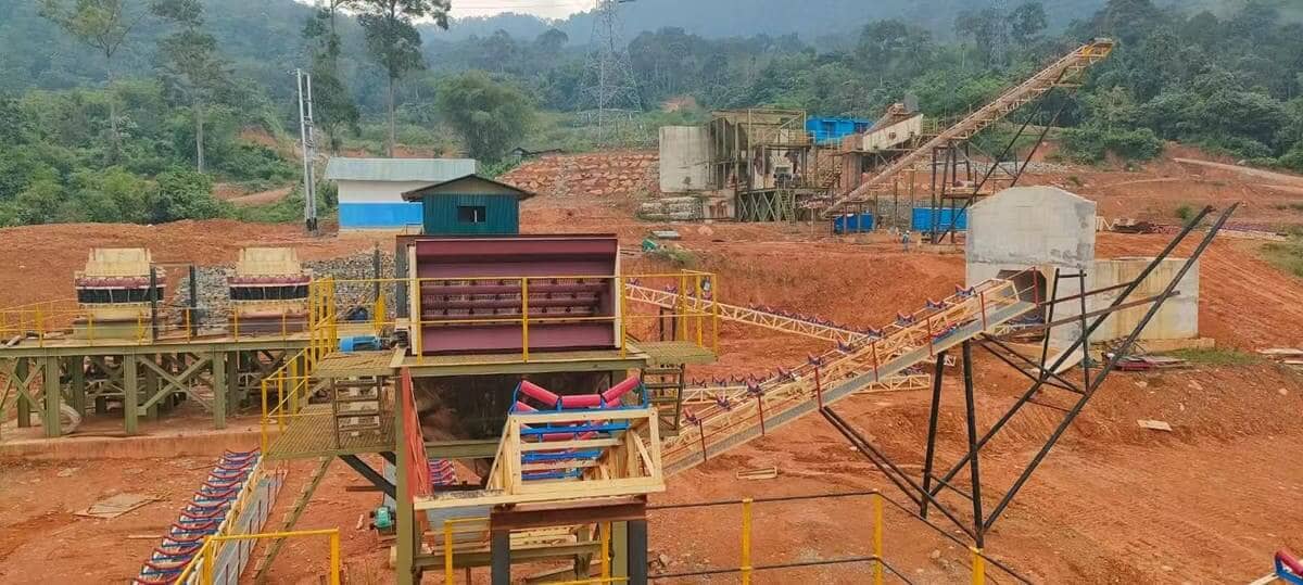 250 TPH Granite Crushing Plant in Indonesia (3) 250 TPH Granite Crushing Plant in Indonesia