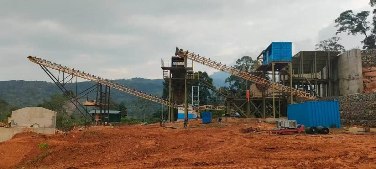 250 TPH Granite Crushing Plant in Indonesia (4) 250 TPH Granite Crushing Plant in Indonesia