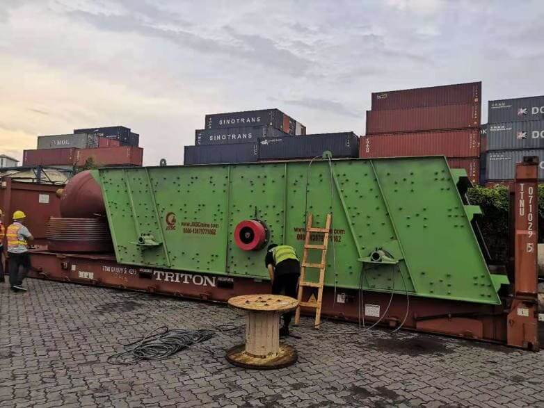 Cambodia 300TPH Limestone Plant Project Sharing vibrating screen écran vibrant
